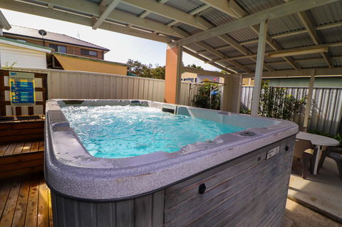 Interlude At Belmont - Accommodation Gladstone 16