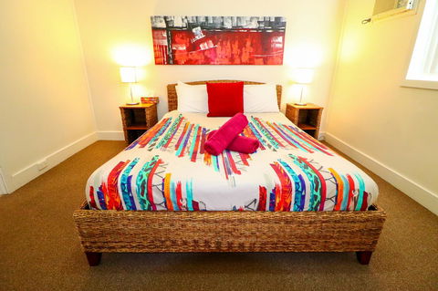 Interlude At Belmont - Accommodation Gladstone 4