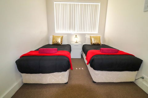 Interlude At Belmont - Accommodation Gladstone 8