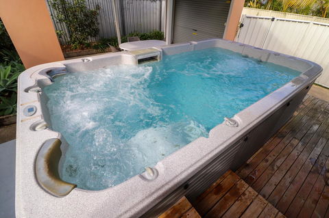 Interlude At Belmont - Accommodation Gladstone 3