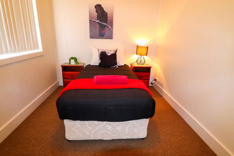 Interlude At Belmont - Accommodation Gladstone 7