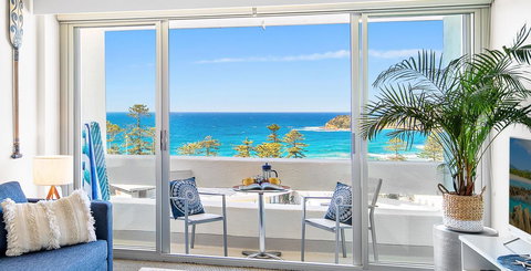 Relaxed Beachside Living - Accommodation Gladstone 0