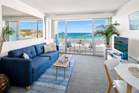 Relaxed Beachside Living - Accommodation Gladstone 8