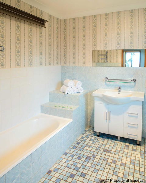 Villa Blue - Accommodation Gladstone 4