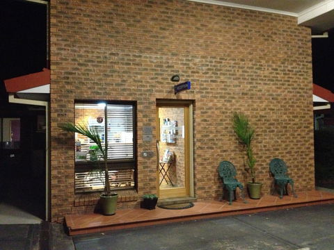 Hume Country Motor Inn - Accommodation Gladstone 21