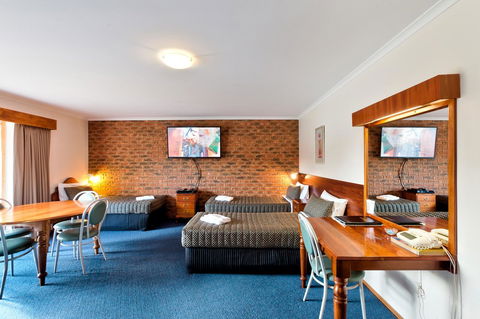 Hume Country Motor Inn - Accommodation Gladstone 32