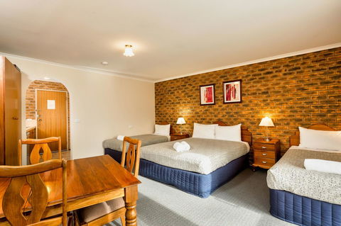 Hume Country Motor Inn - Accommodation Gladstone 5