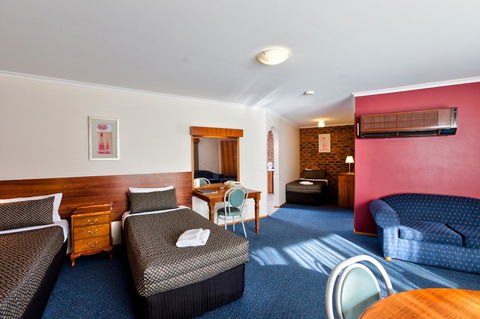 Hume Country Motor Inn - Accommodation Gladstone 33
