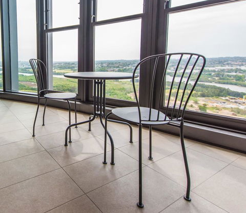 180Â° Water View Three Bedroom (wooden Furniture) - Accommodation Gladstone 11