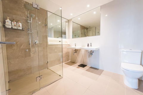 180Â° Water View Three Bedroom (wooden Furniture) - Accommodation Gladstone 16