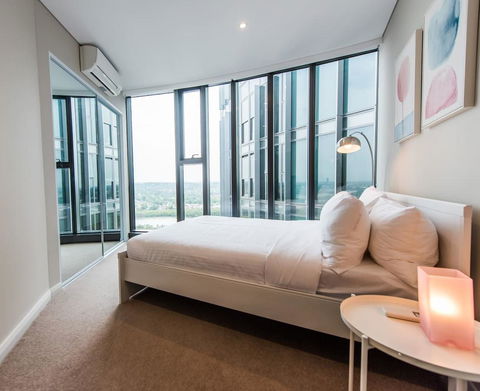 180Â° Water View Three Bedroom (wooden Furniture) - Accommodation Gladstone 6