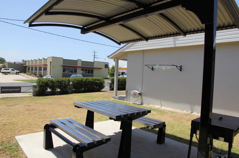 Tumut Apartments - Accommodation Gladstone 18