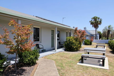 Tumut Apartments - Accommodation Gladstone 16