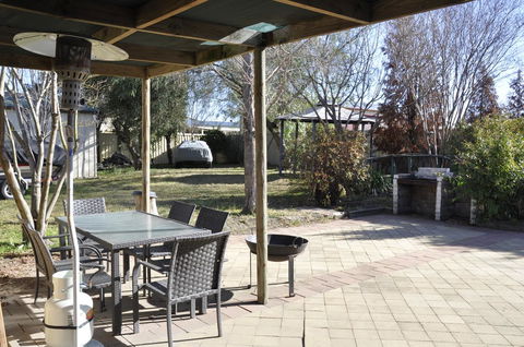 Caledonia Cottage - Accommodation Gladstone 1
