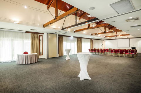 Mercure Darwin Airport Resort - Accommodation Gladstone 37