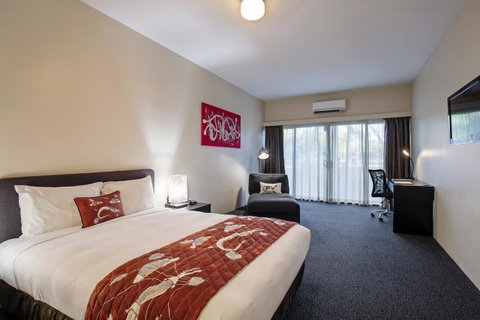 Mercure Kakadu Crocodile - Accommodation Gladstone 11