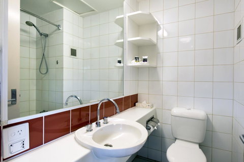 Mercure Kakadu Crocodile - Accommodation Gladstone 14