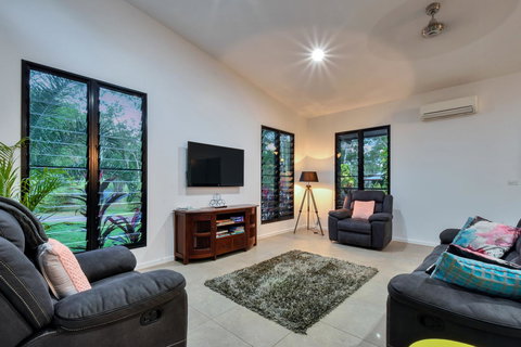 'Tropical Oasis - Darwin NT - Accommodation Gladstone 25