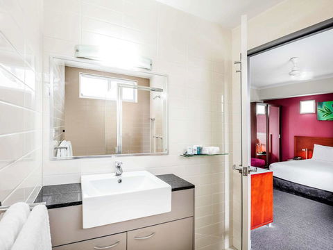 Novotel Darwin Airport - Accommodation Gladstone 29
