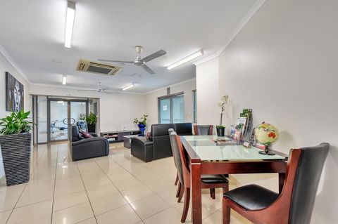 Argus Apartments Darwin - Accommodation Gladstone 22
