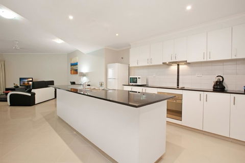 Argus Apartments Darwin - Accommodation Gladstone 1