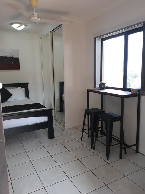 Central Studio, Darwin CBD Northern Territory - Accommodation Gladstone 3