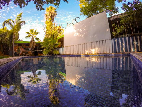 Jump Inn Alice Budget Accommodation - Accommodation Gladstone 0