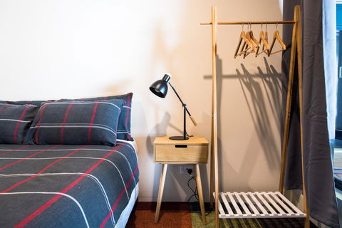Jump Inn Alice Budget Accommodation - Accommodation Gladstone 2