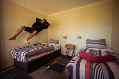 Jump Inn Alice Budget Accommodation - Accommodation Gladstone 37