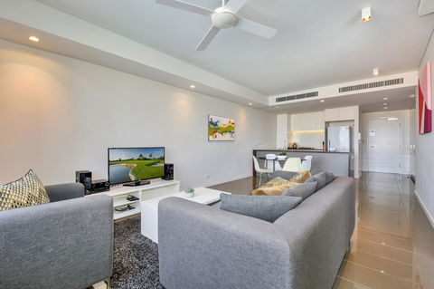 Astra Apartments Darwin - Accommodation Gladstone 9