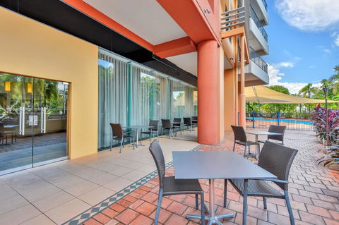 Mantra On The Esplanade - Accommodation Gladstone 10