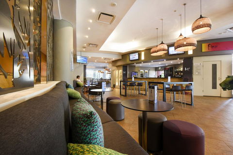 Mantra On The Esplanade - Accommodation Gladstone 34