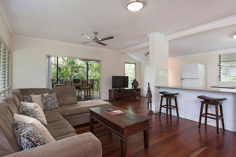 Nineteen On Nudl - Accommodation Gladstone 5