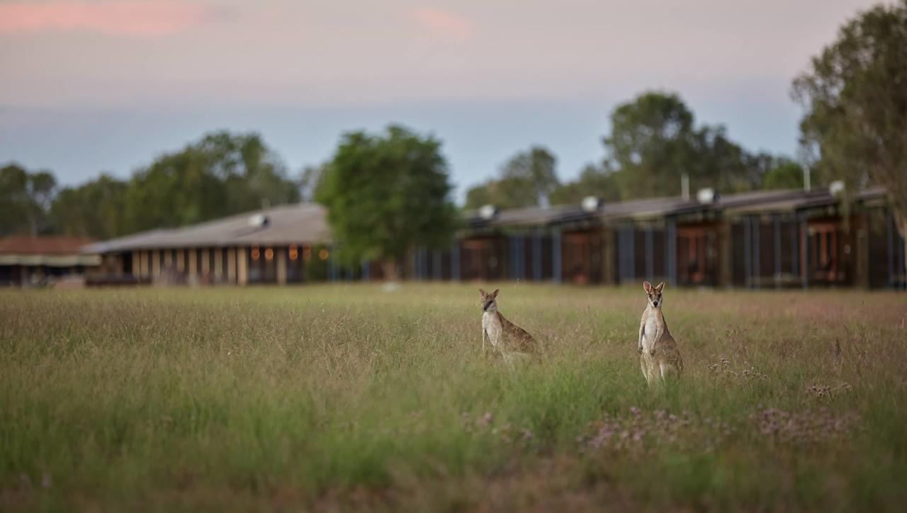 Ramingining NT Accommodation Gladstone