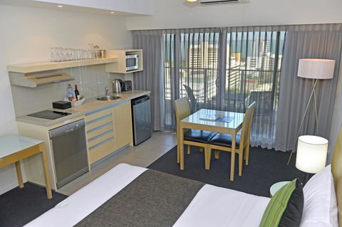 Mantra Pandanas - Accommodation Gladstone 17