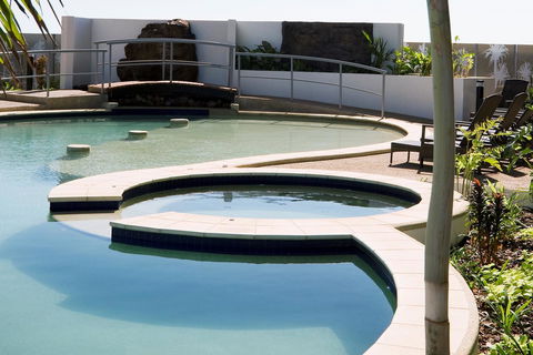 Mantra Pandanas - Accommodation Gladstone 32