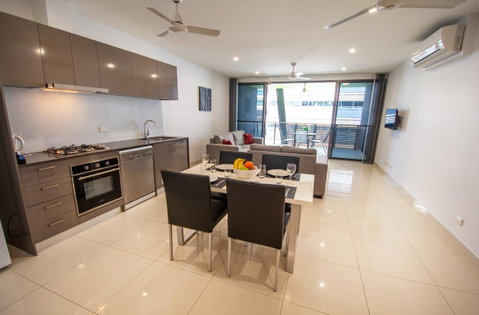 Magnum Serviced Apartments - Accommodation Gladstone 12