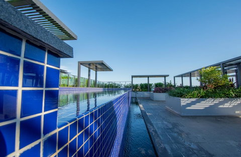 Magnum Serviced Apartments - Accommodation Gladstone 23
