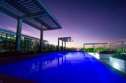 Magnum Serviced Apartments - Accommodation Gladstone 1