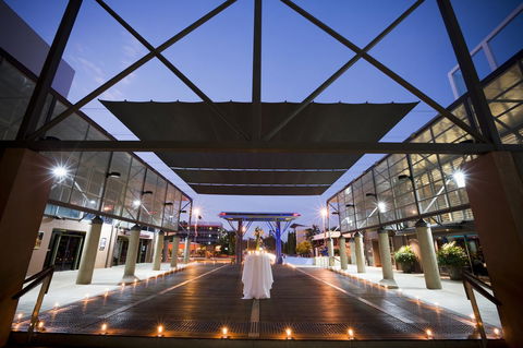 DoubleTree By Hilton Esplanade Darwin - Accommodation Gladstone 33