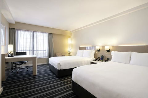 DoubleTree By Hilton Esplanade Darwin - Accommodation Gladstone 18