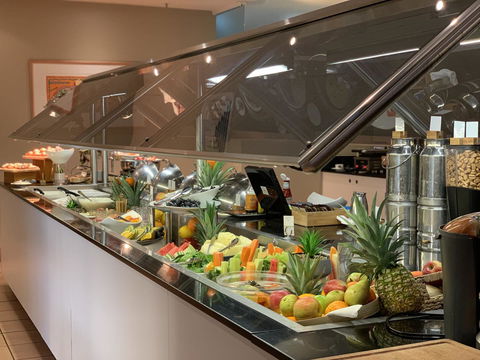 DoubleTree By Hilton Esplanade Darwin - Accommodation Gladstone 4