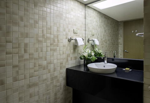 DoubleTree By Hilton Esplanade Darwin - Accommodation Gladstone 25