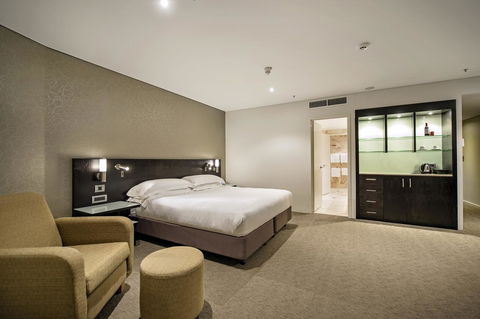 Hilton Darwin - Accommodation Gladstone 34