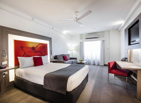 Novotel Darwin CBD - Accommodation Gladstone 12