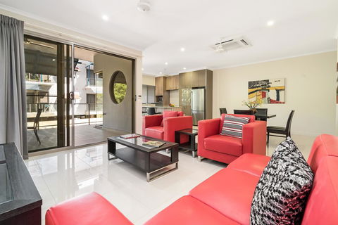 Elsey On Parap - Accommodation Gladstone 25