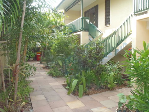City Gardens Apartments - Accommodation Gladstone 4