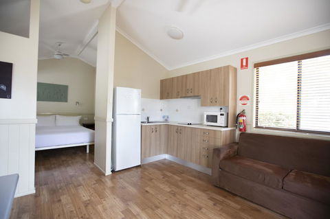 Darwin FreeSpirit Resort - Accommodation Gladstone 39