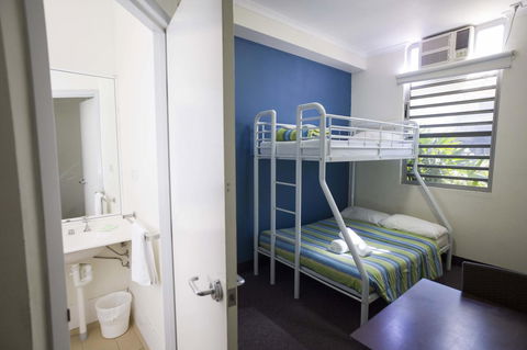 Melaleuca On Mitchell - Darwin YHA - Accommodation Gladstone 9