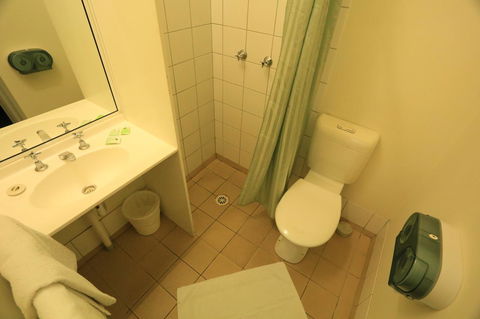 Melaleuca On Mitchell - Darwin YHA - Accommodation Gladstone 10